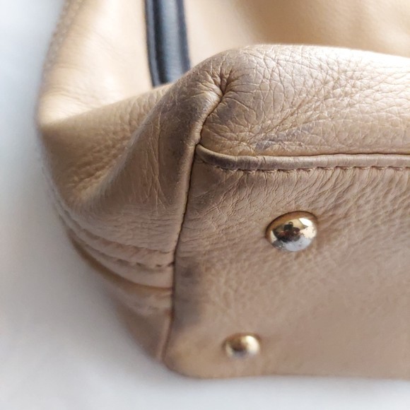 Emma Fox Tan and Black Leather Weekender Bag - Picture 12 of 16